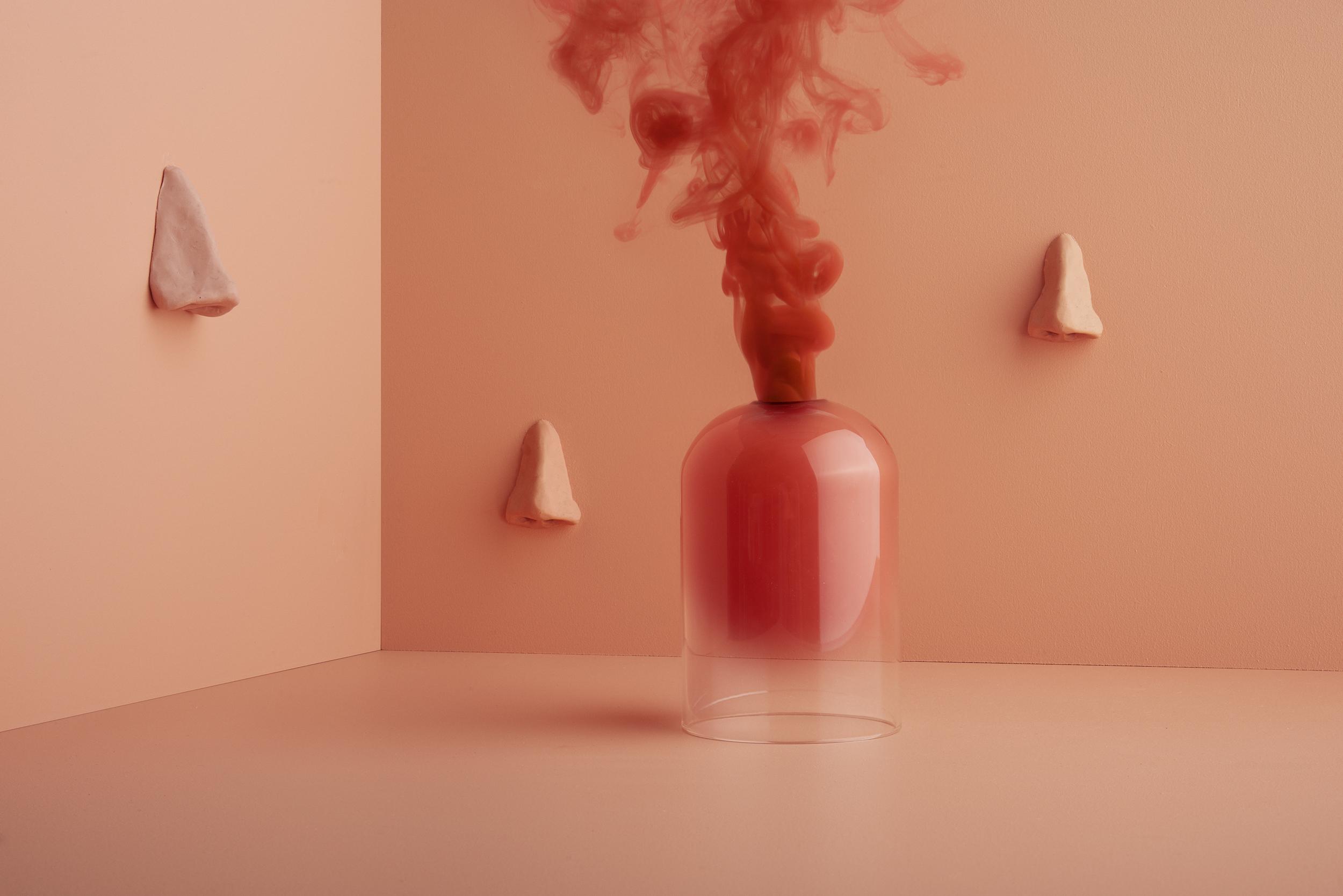 Yİnsan Kendi Parfümünü Nasıl Seçer: Sienna Ngai ve Anna Kornbluh ile Bir Sohbet