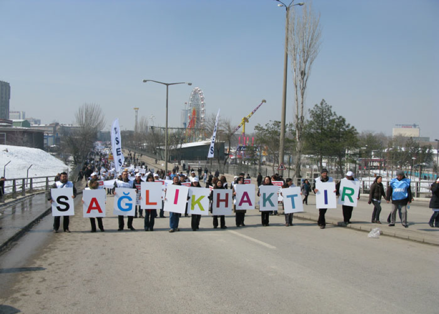 YSağlıkta Kriz, Gasp Edilen Haklar ve Hormona Erişim Kampanyası