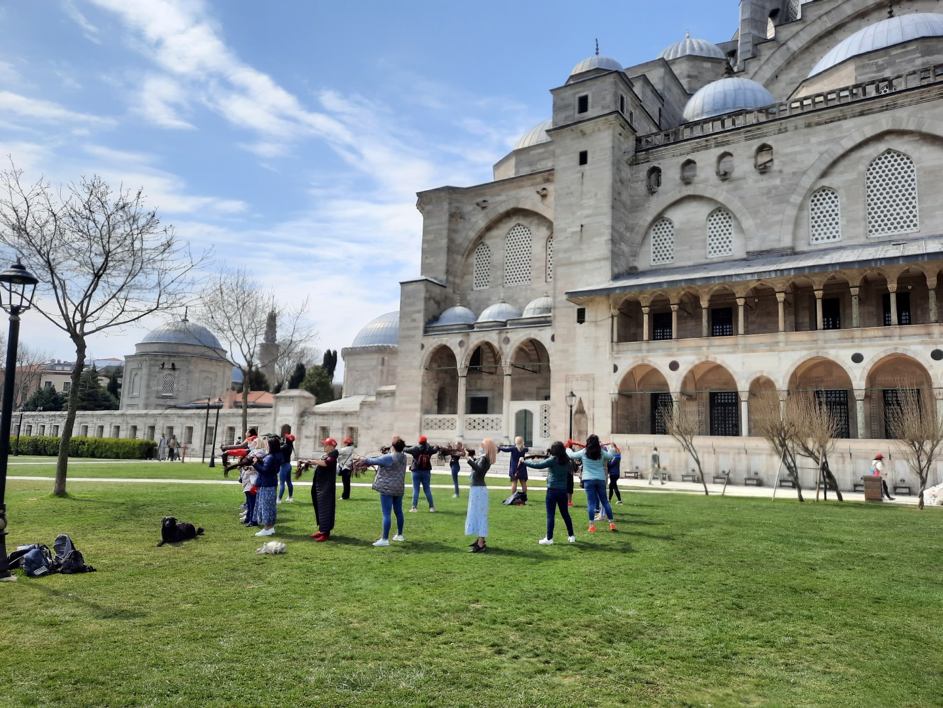 YŞenlik ve Diyanet